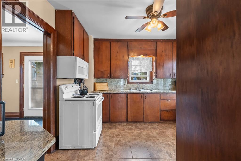 3938 MAIN Street - Image 33
