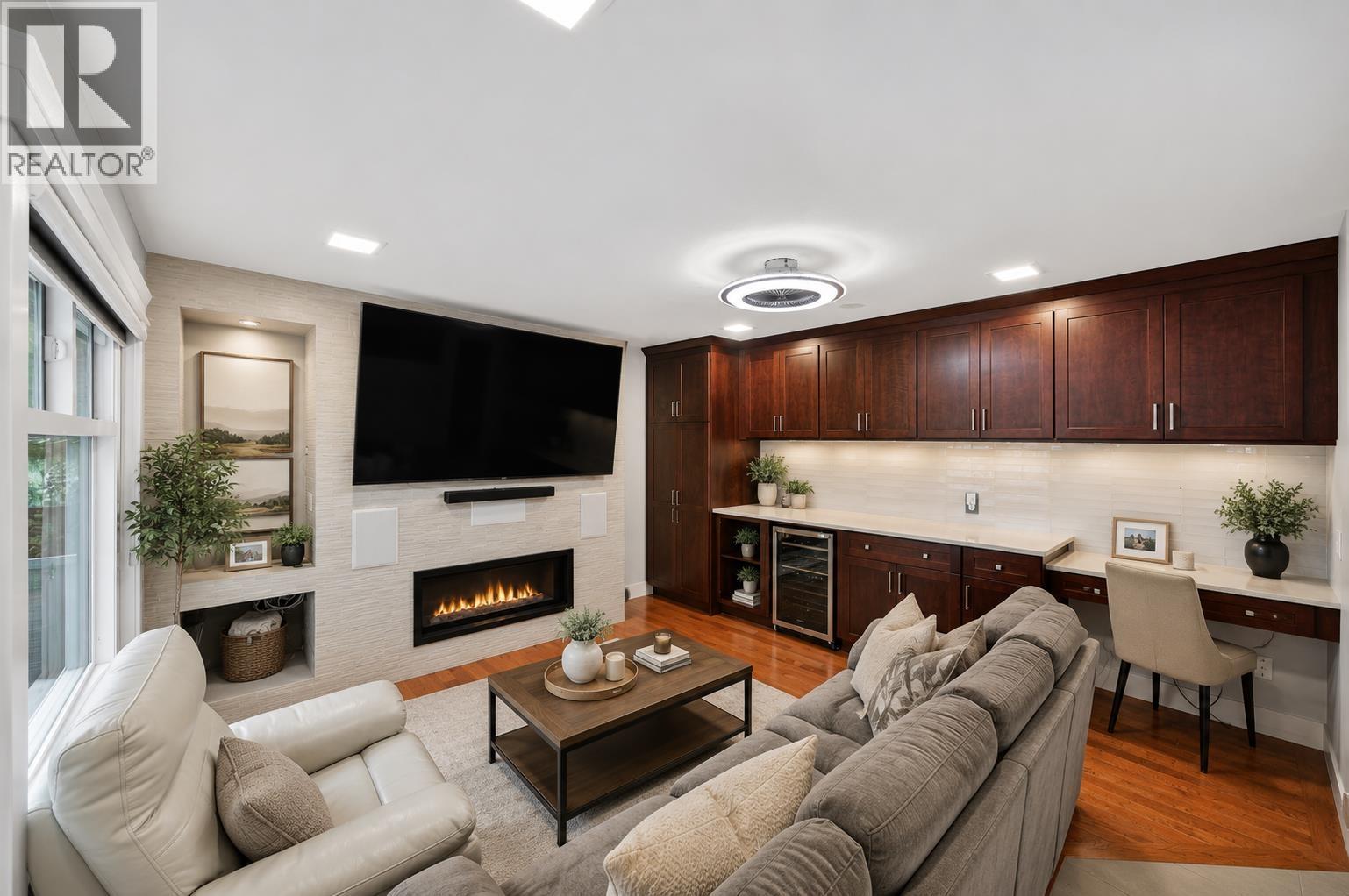 5591 OLIVER DRIVE