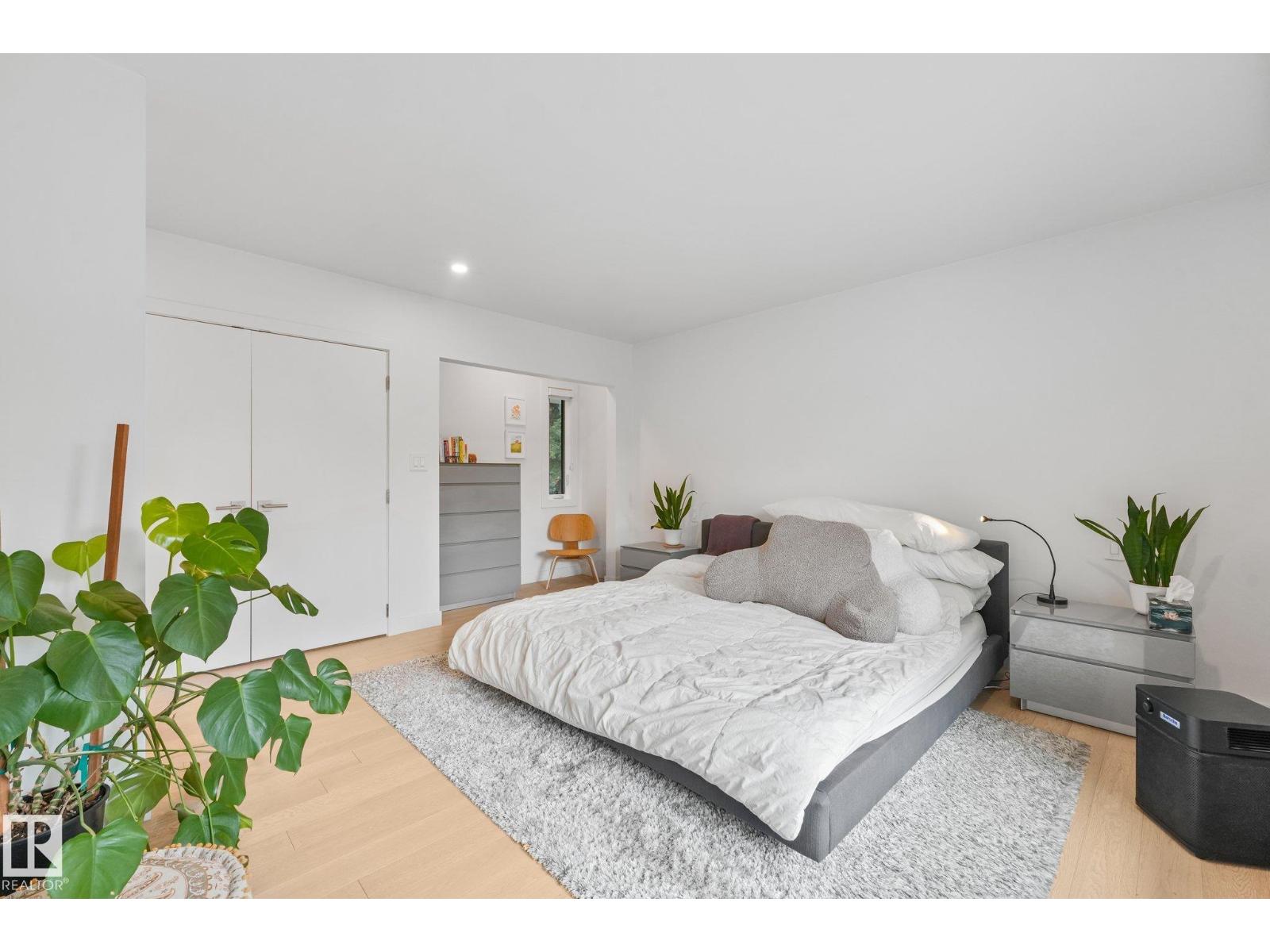 14128 98 Avenue NW - Photo 22