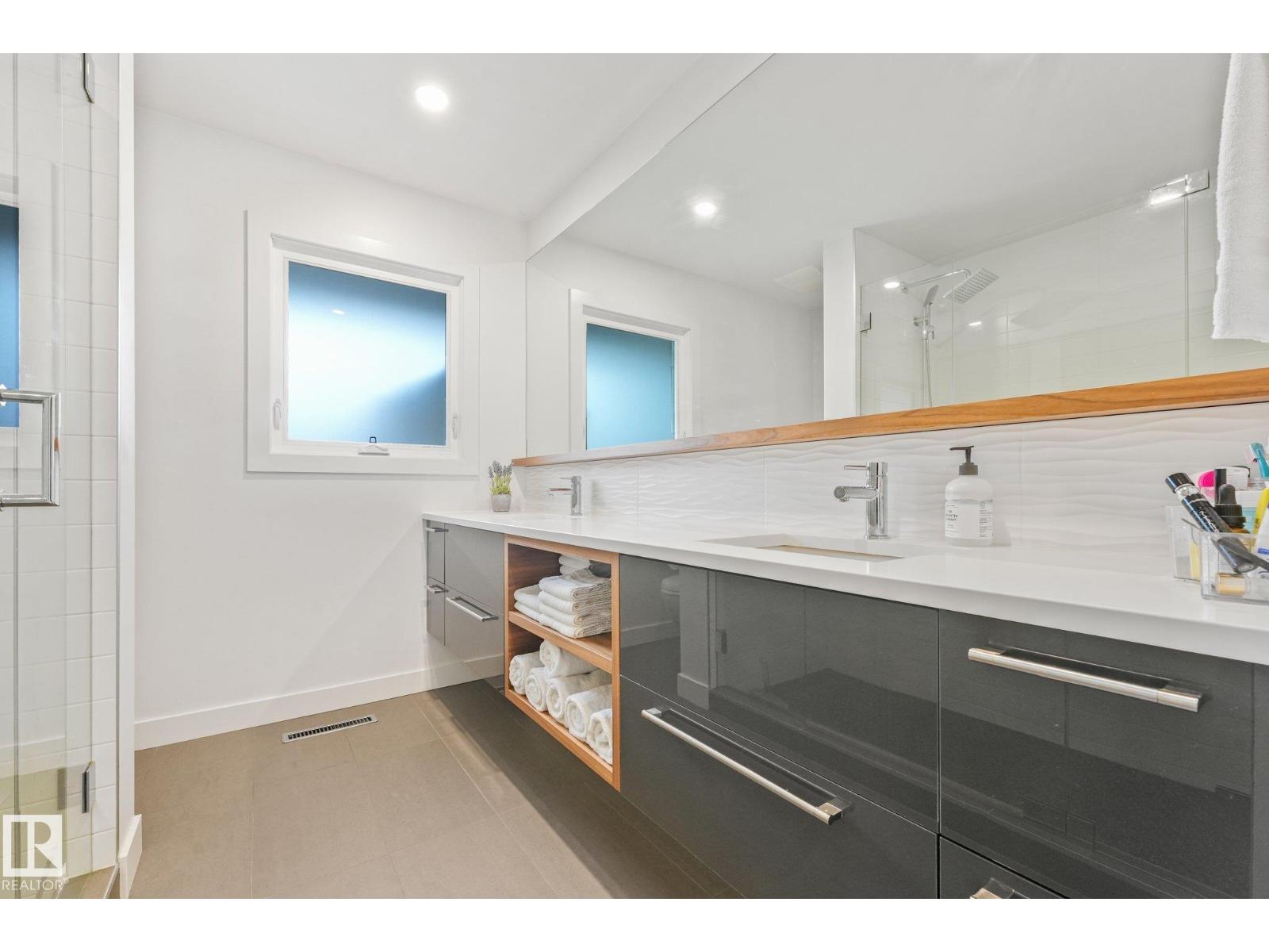 14128 98 Avenue NW - Photo 26