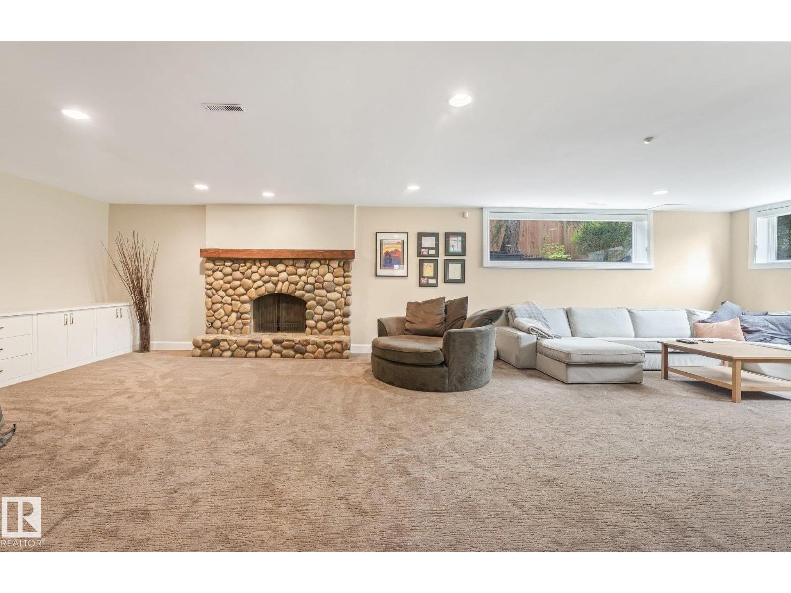 14128 98 Avenue NW - Photo 38