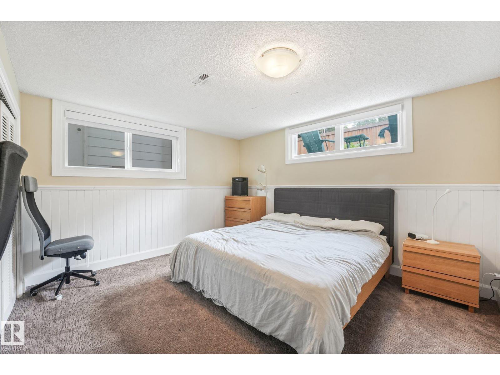 14128 98 Avenue NW - Photo 48