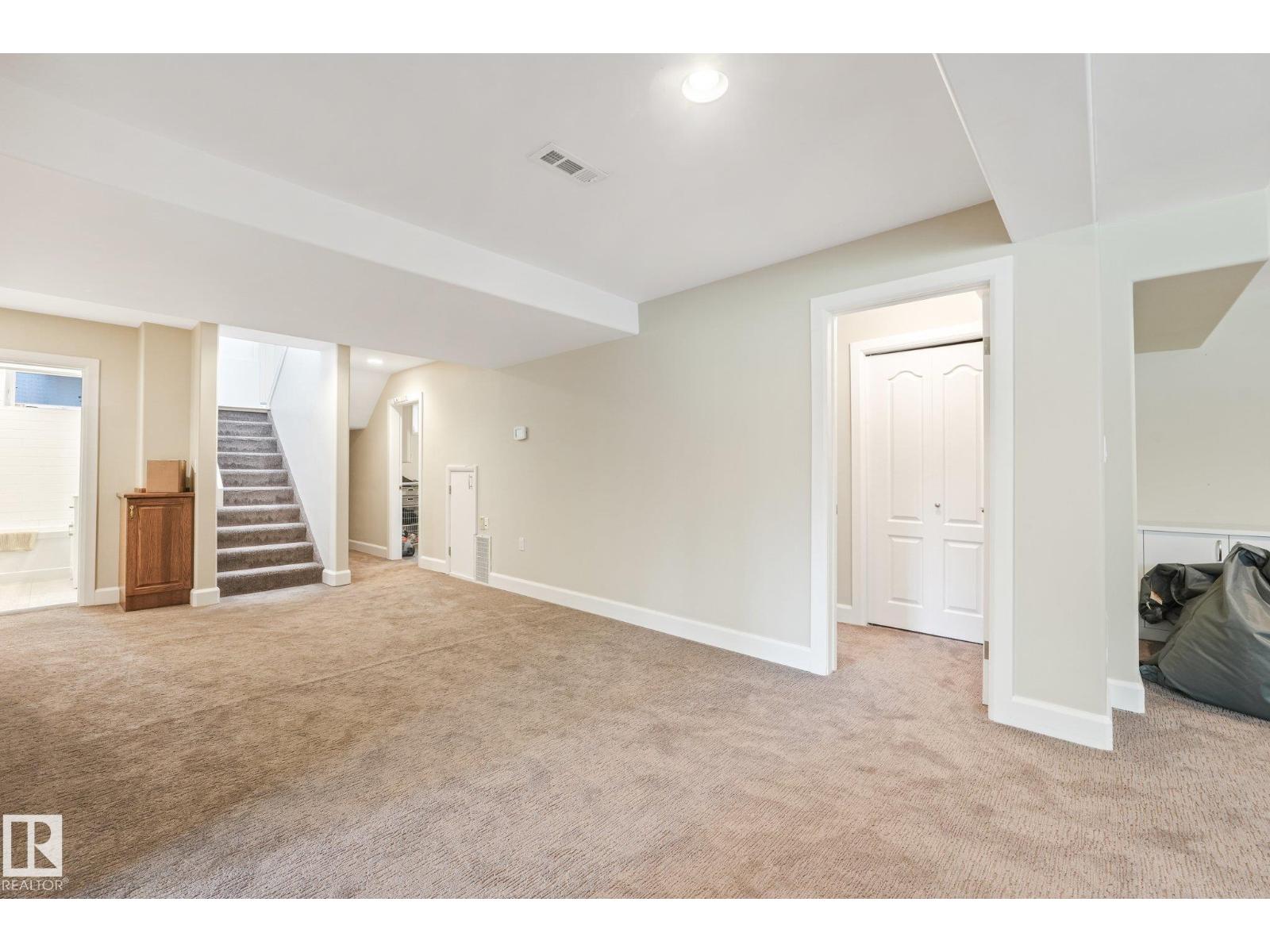 14128 98 Avenue NW - Photo 50