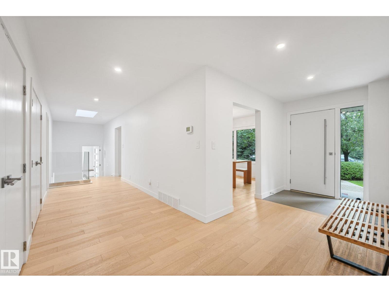 14128 98 Avenue NW - Photo 8