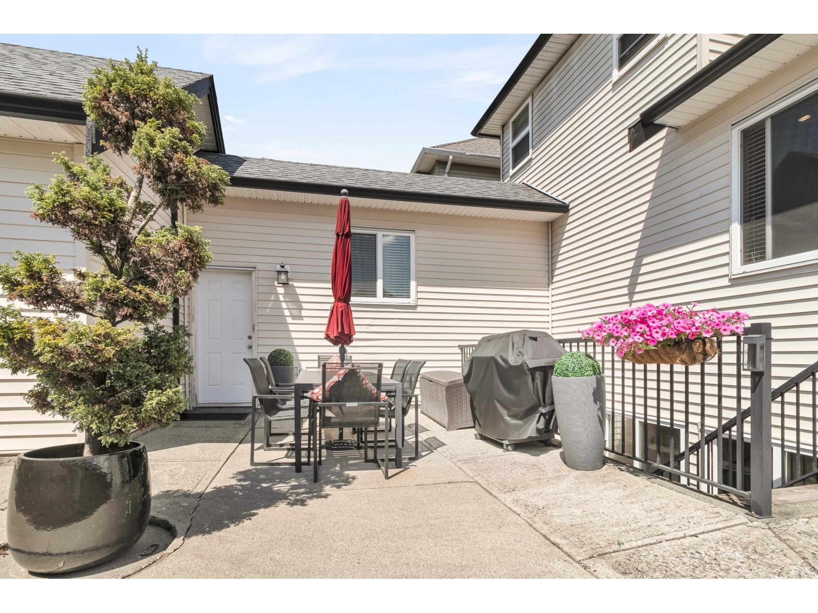 6925 196 STREET, Surrey
