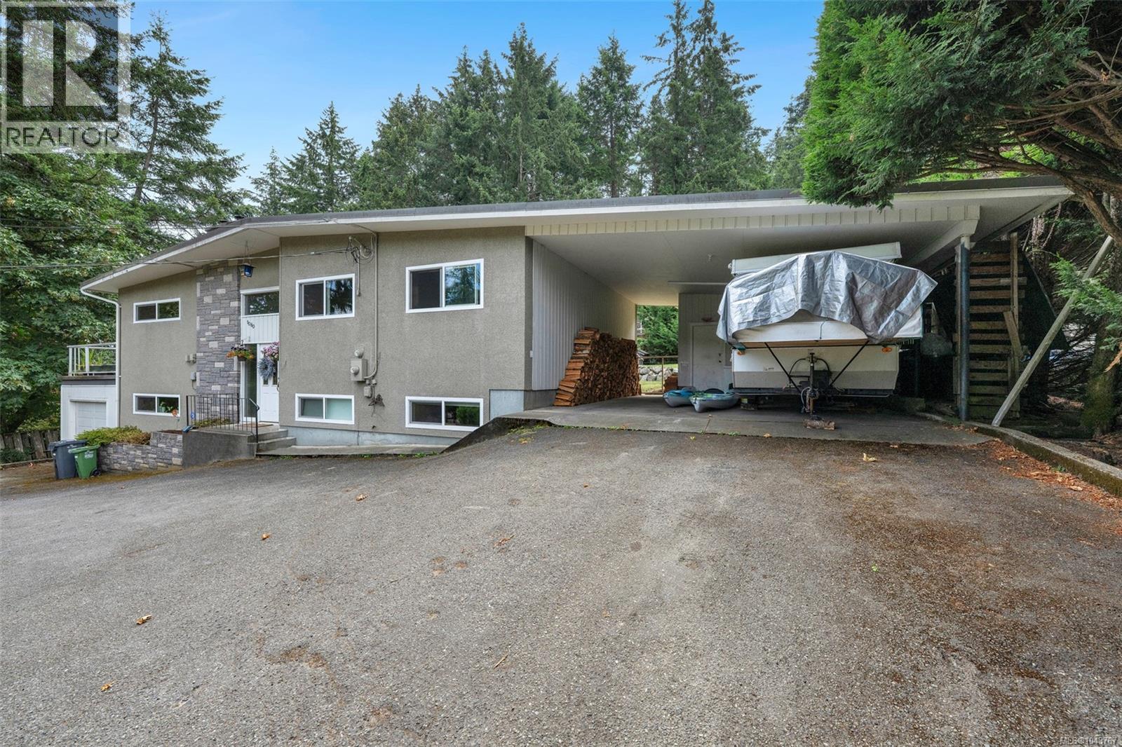 1080 Maple Bay Rd - 18