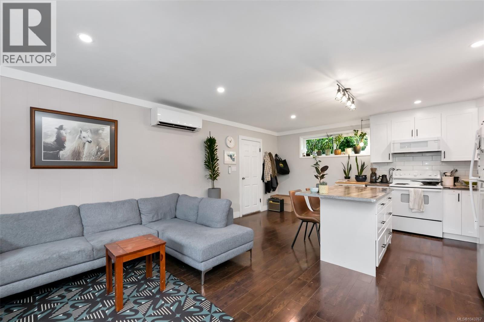 1080 Maple Bay Rd - 25