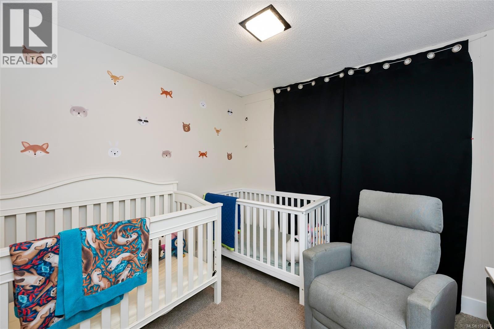 1080 Maple Bay Rd - 29