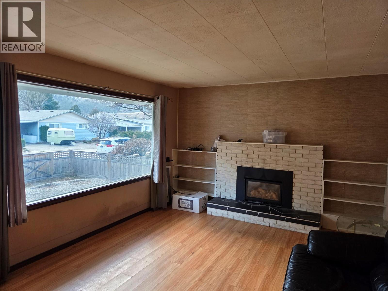 512 12th Avenue - 5