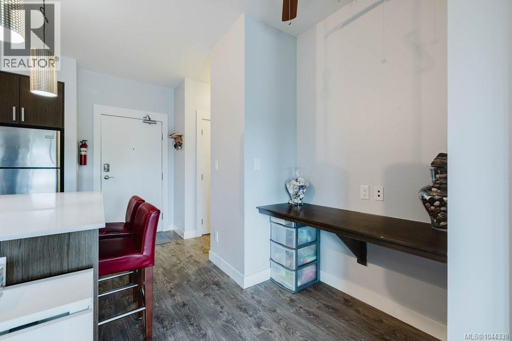 #307 286 Wilfert Rd - 8