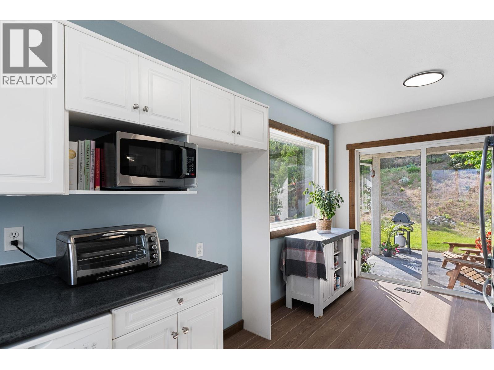 3052 Ensign Way - 9
