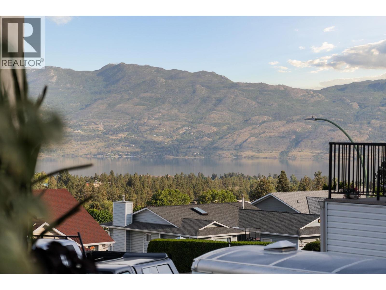 3052 Ensign Way - 26