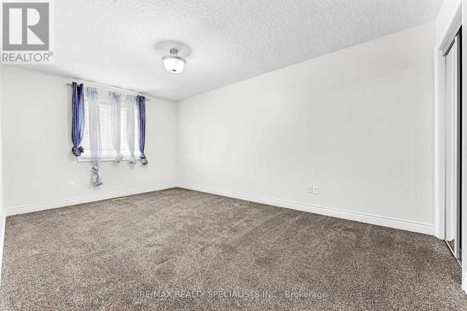 708 SPITFIRE STREET - 24