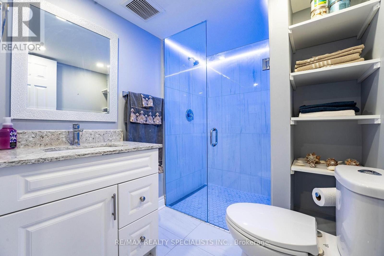 708 SPITFIRE STREET - 32