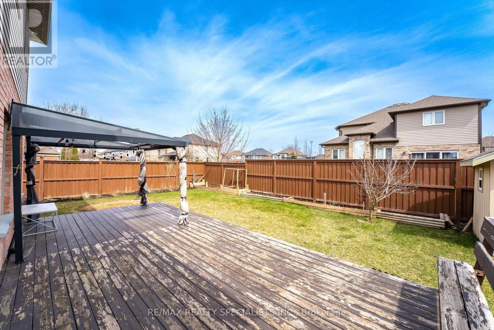 708 SPITFIRE STREET - 33