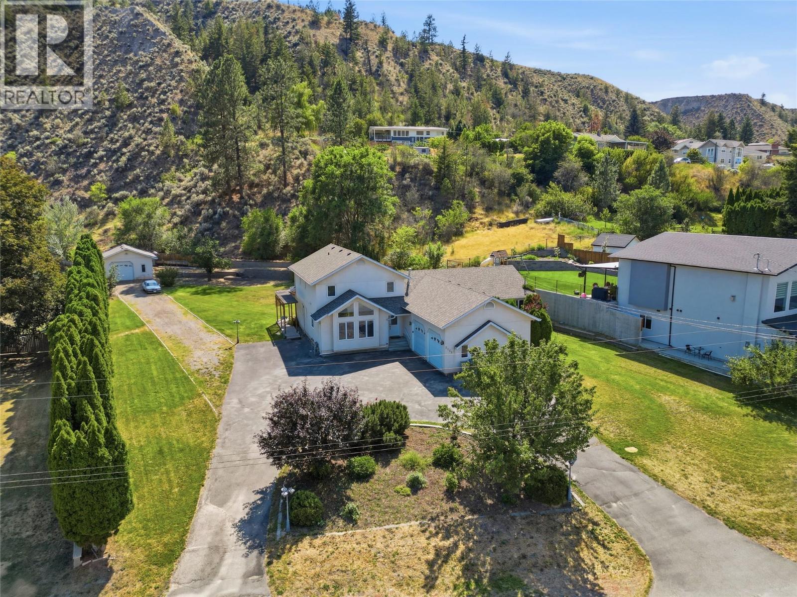 5565 Dallas Drive, Kamloops — photo 2
