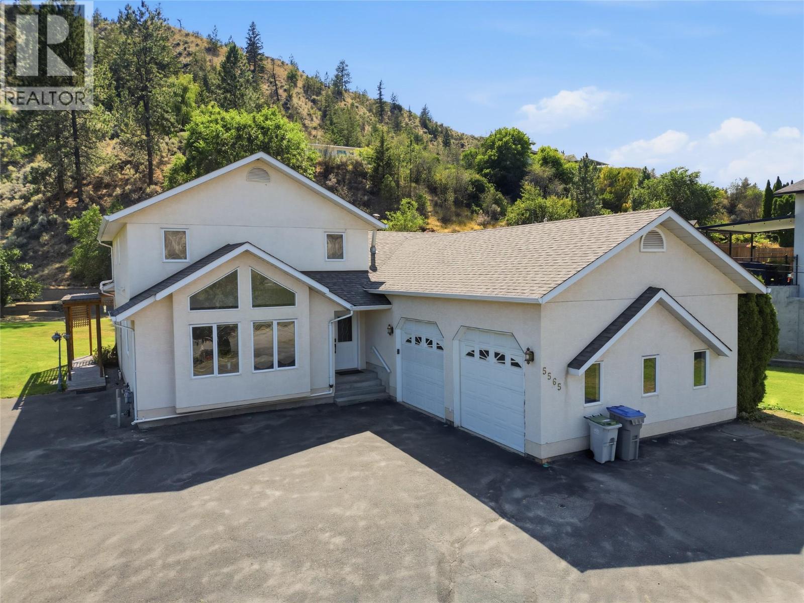 5565 Dallas Drive - 1