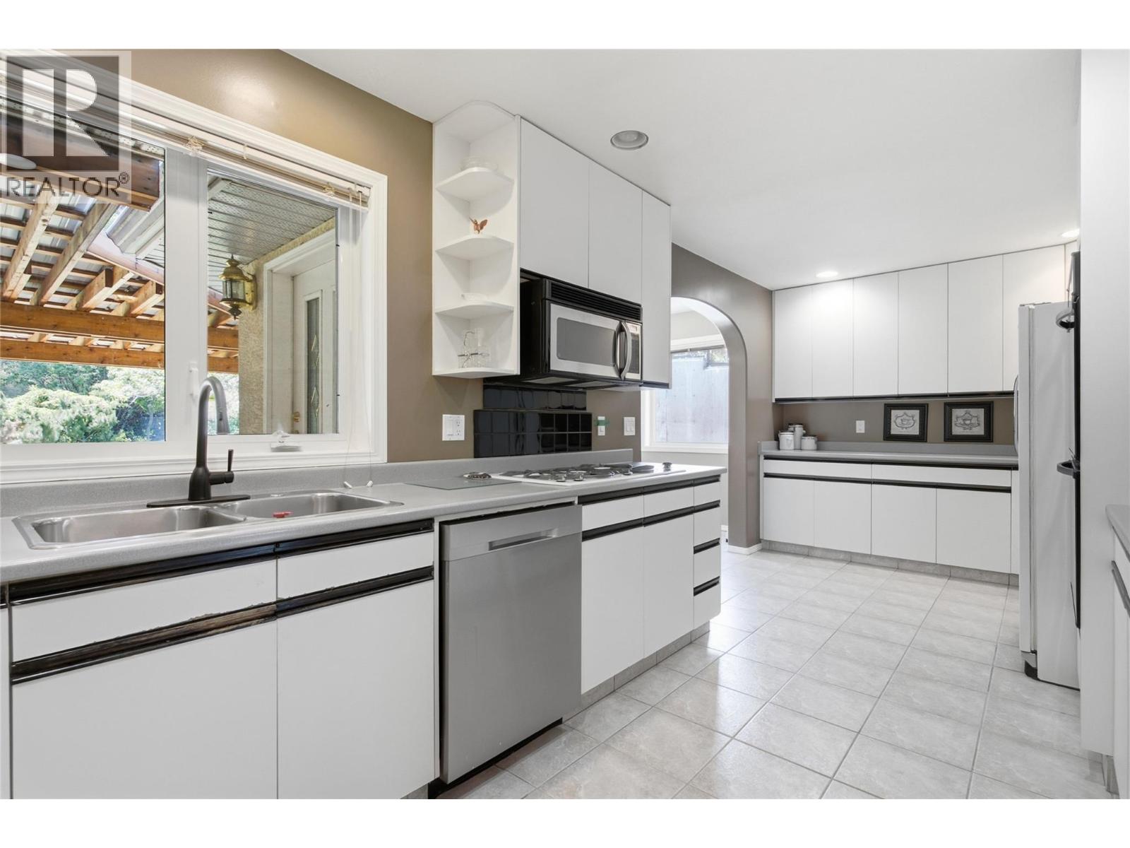 5565 Dallas Drive - 8