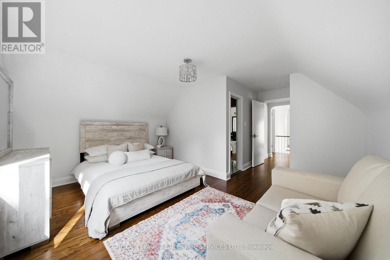 59 EDGEVALLEY DRIVE - 37