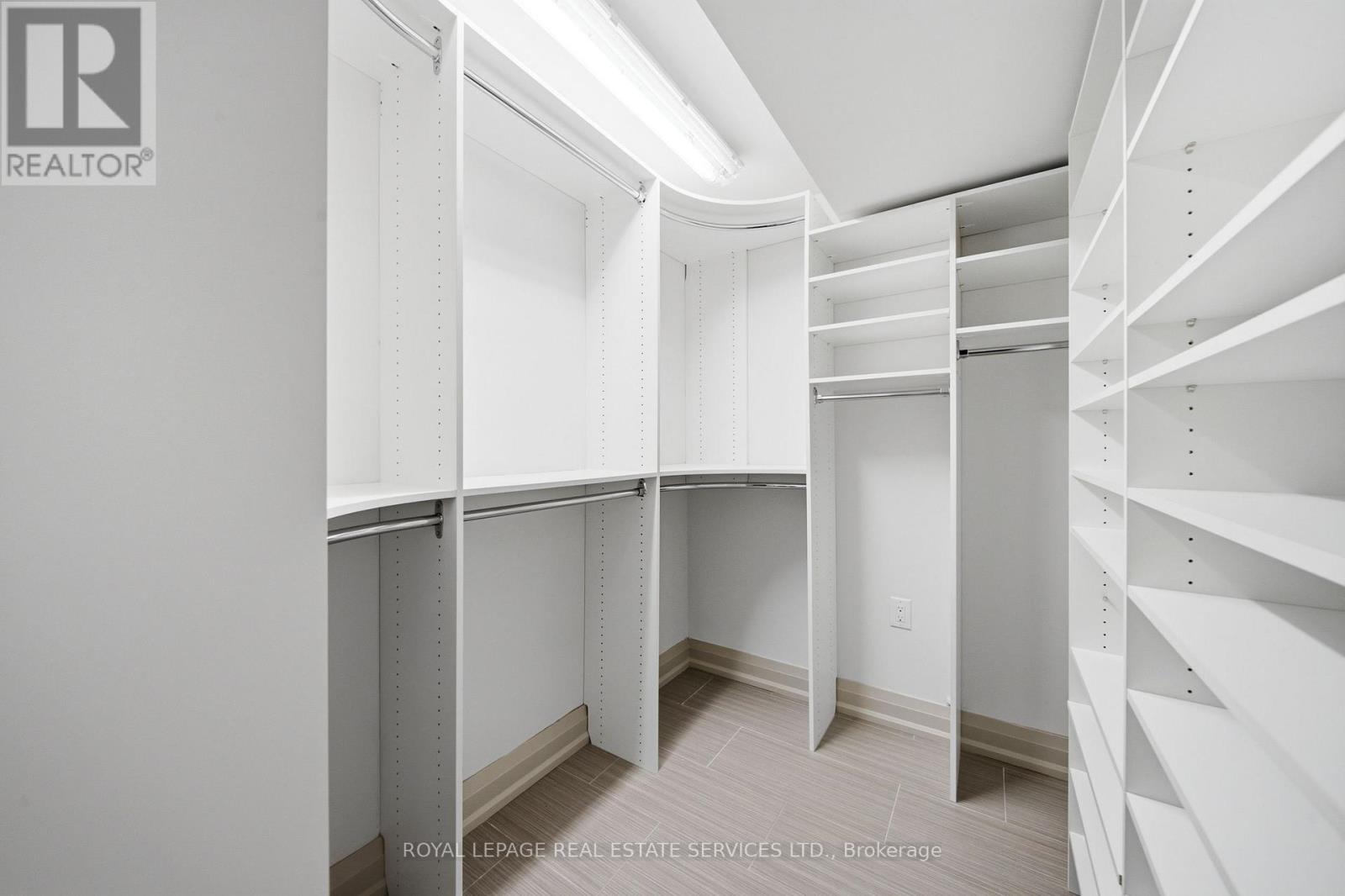 59 EDGEVALLEY DRIVE - 45