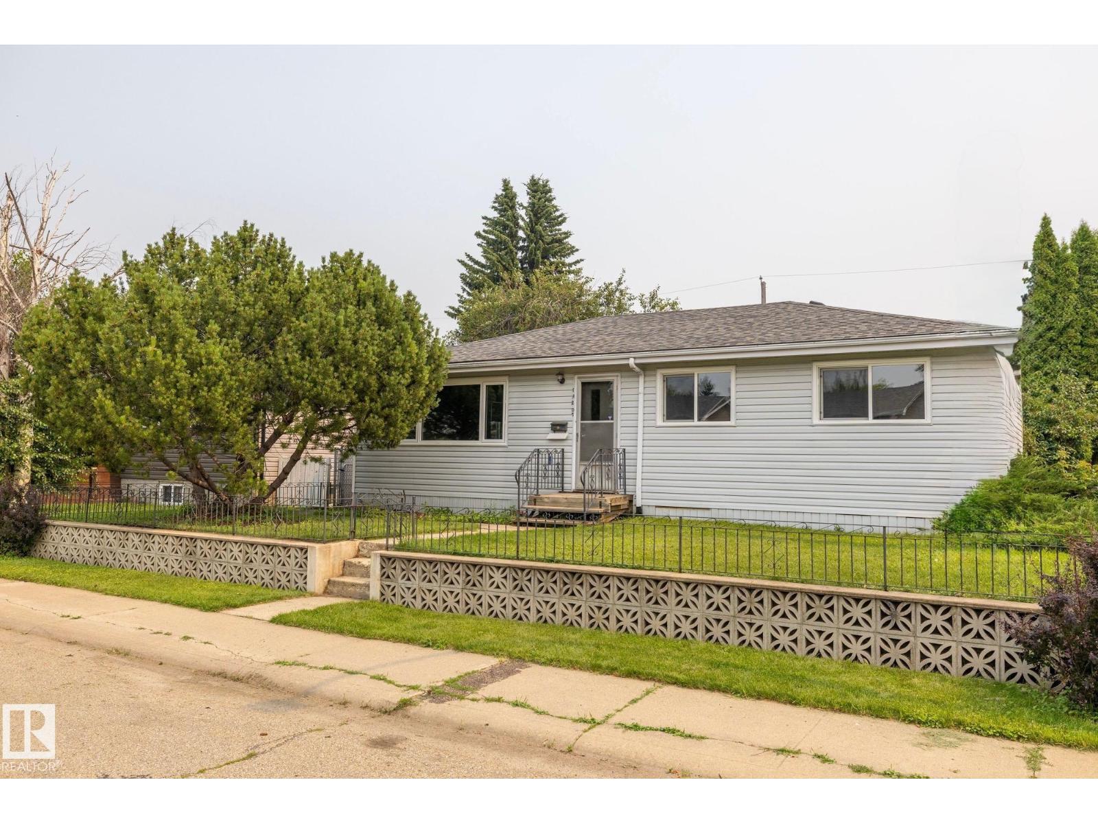 13207 77 ST NW, Delwood, Edmonton photo 1