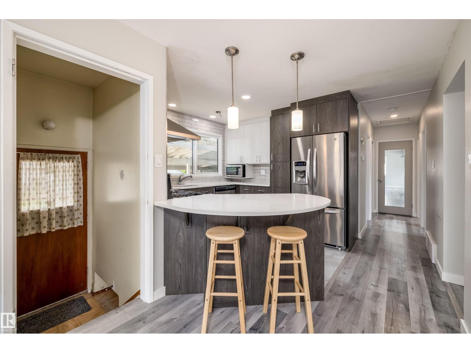 13207 77 ST NW - 12