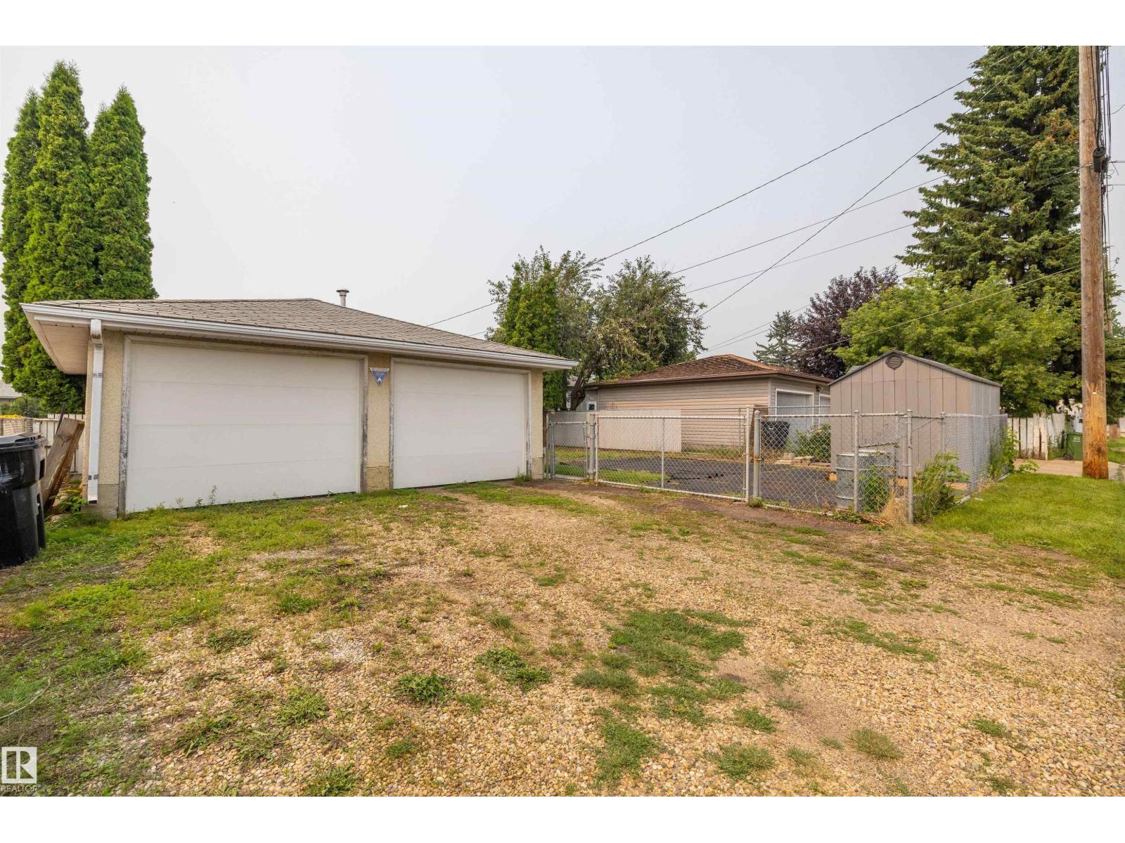 13207 77 ST NW - 46