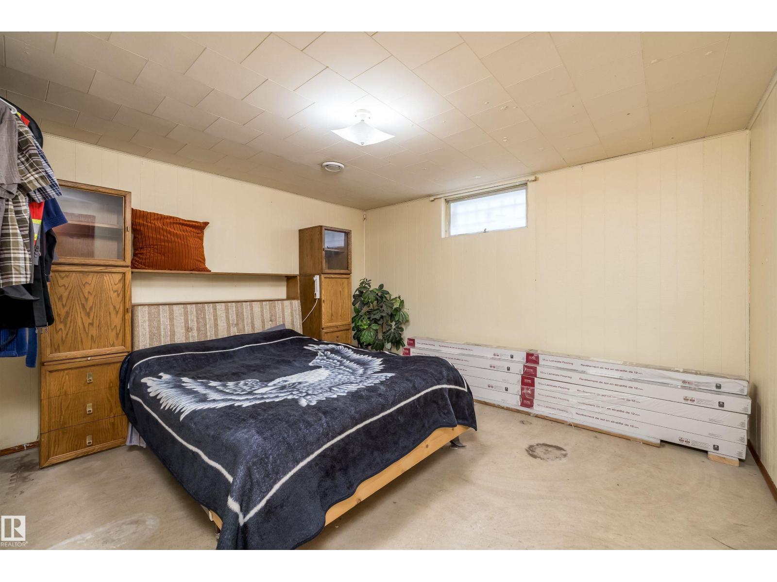 13207 77 ST NW - 36