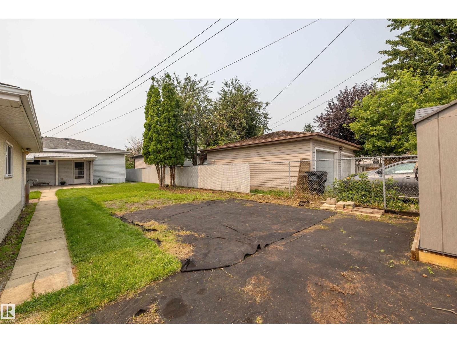 13207 77 ST NW - 45