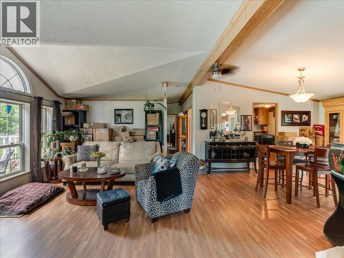 896 McHardy Road - 11