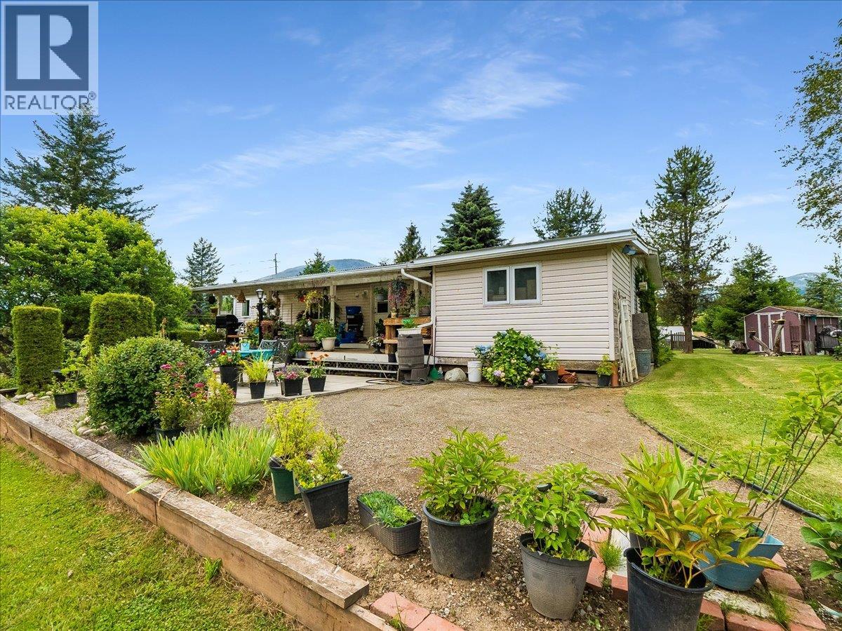 896 McHardy Road - 55