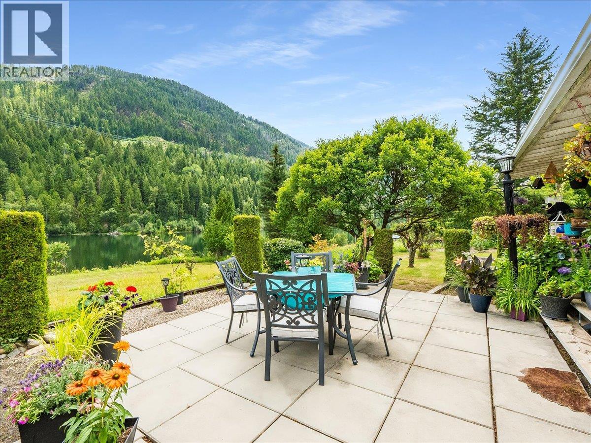896 McHardy Road - 57