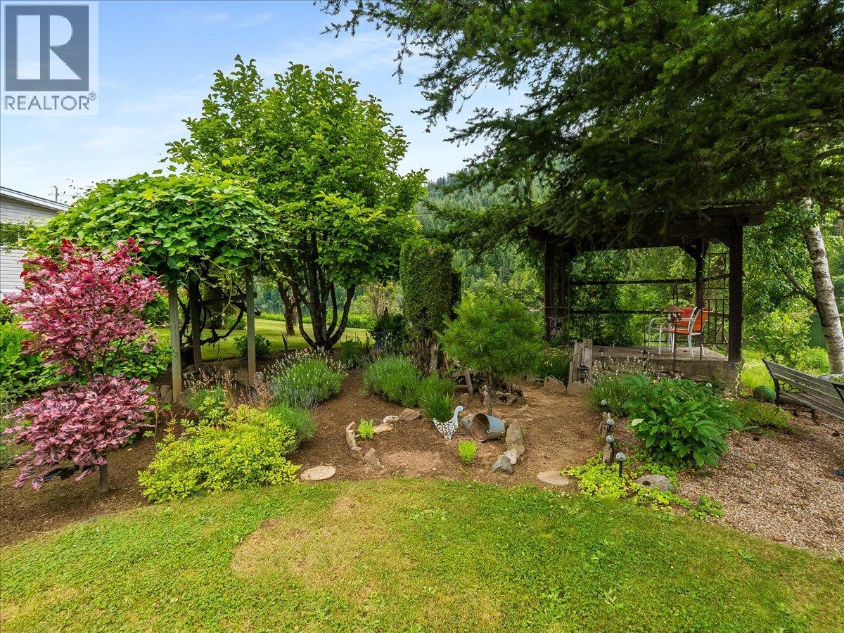 896 McHardy Road - 70