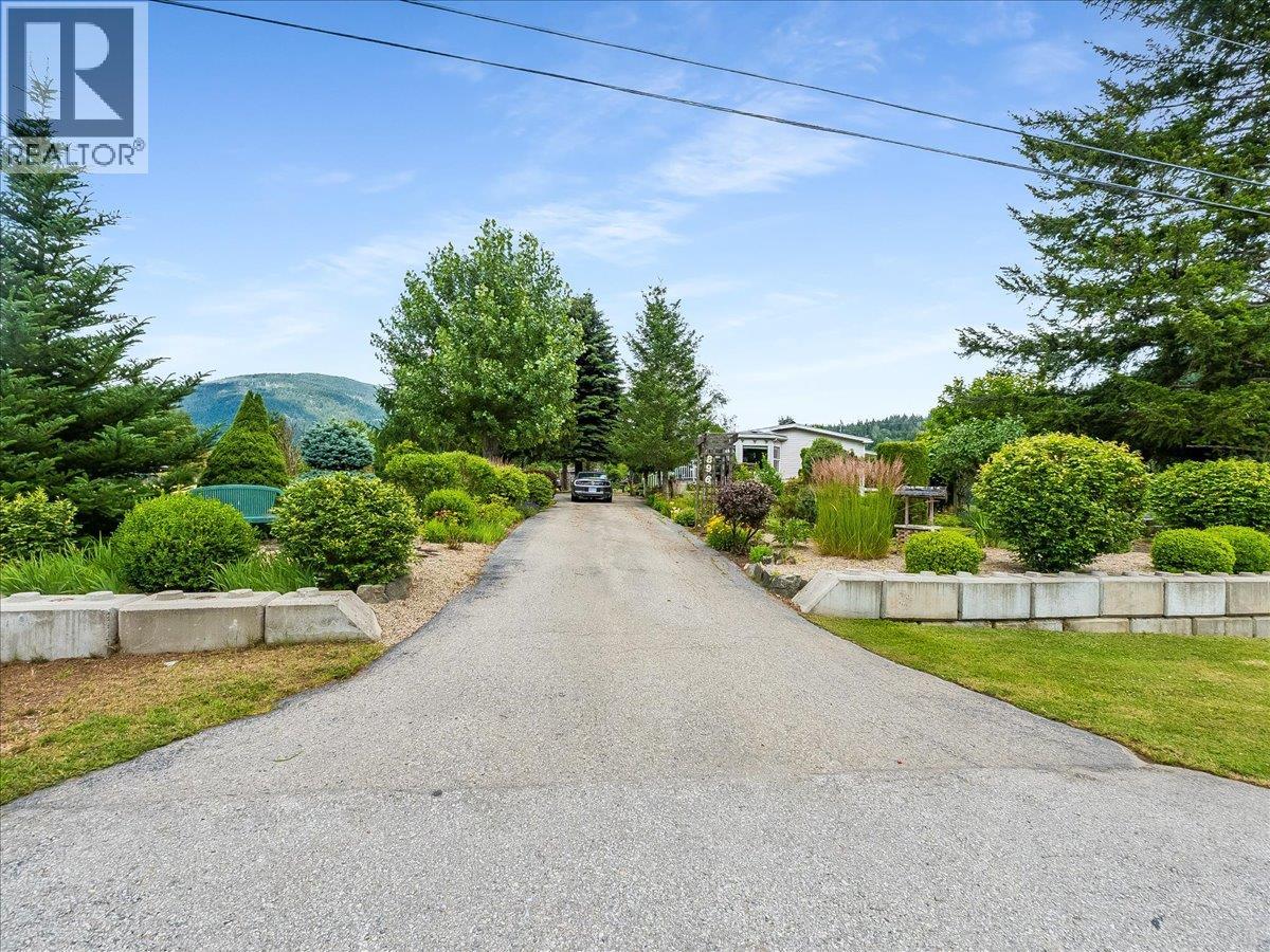 896 McHardy Road - 93