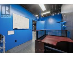 212a-212b Victoria Rd Road, Guelph, ON N1E5R1 Photo 11