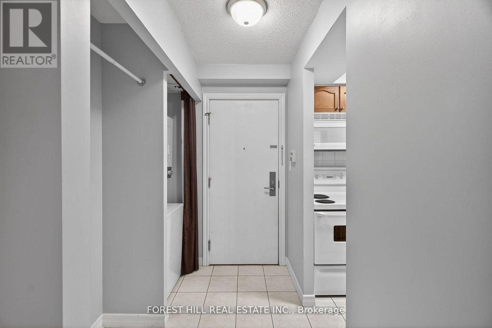 #506 88 GRANDVIEW WAY - 2