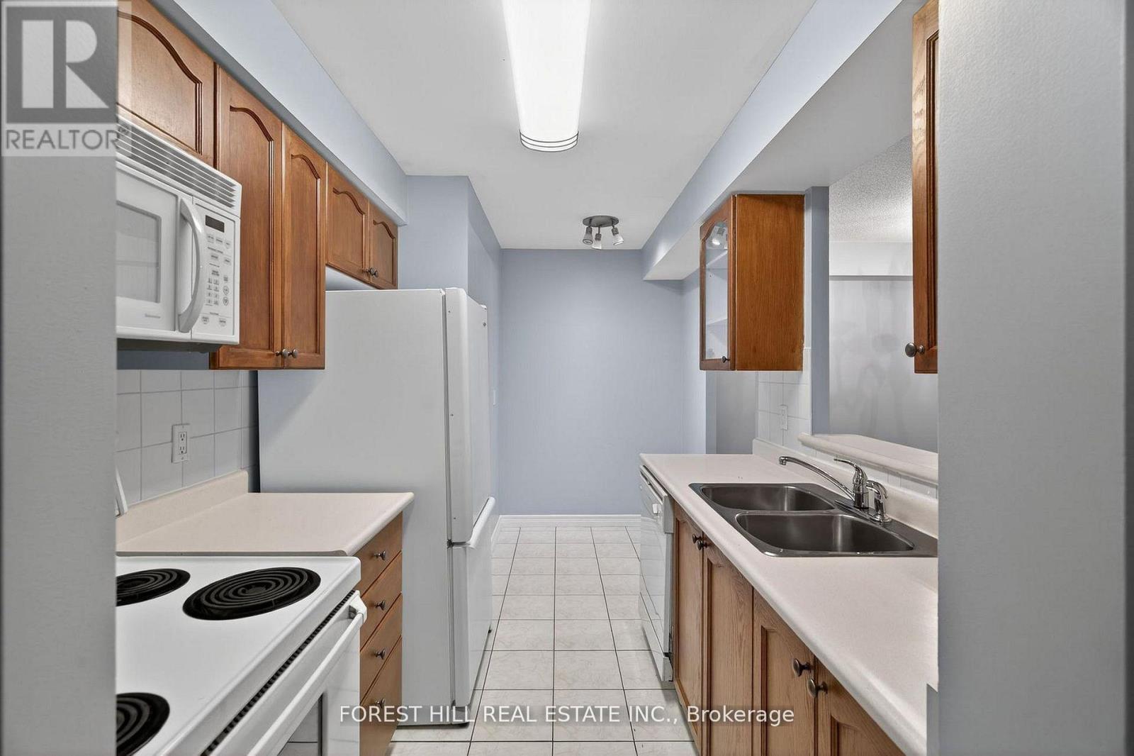 #506 88 GRANDVIEW WAY - 4