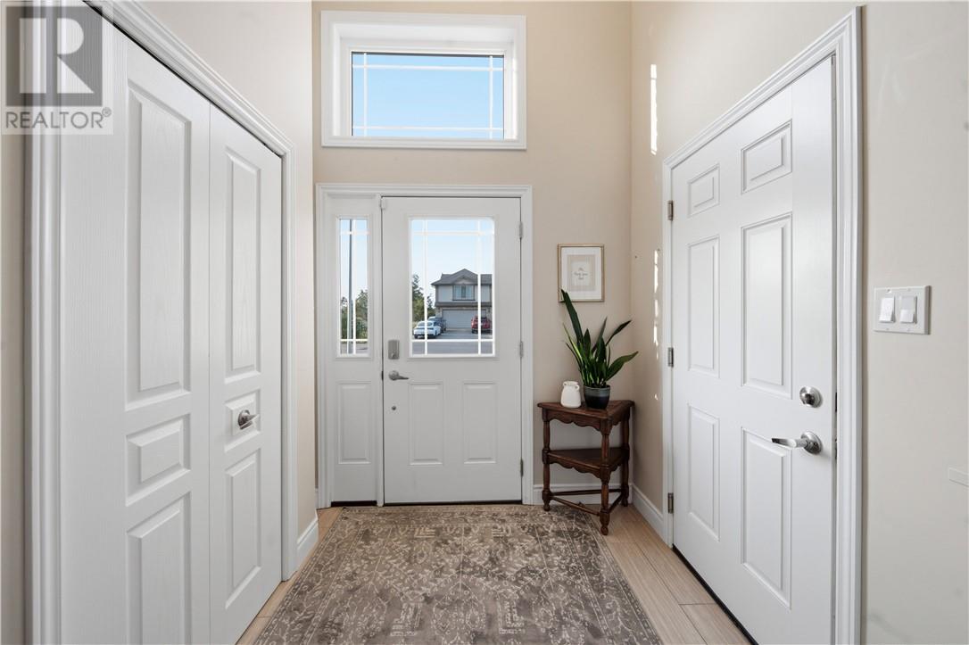 1663 Meadowlark Way - 2