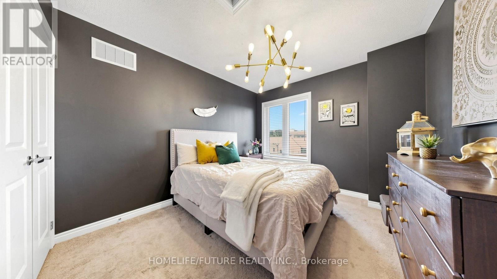2736 WILLIAM JACKSON DRIVE - 24