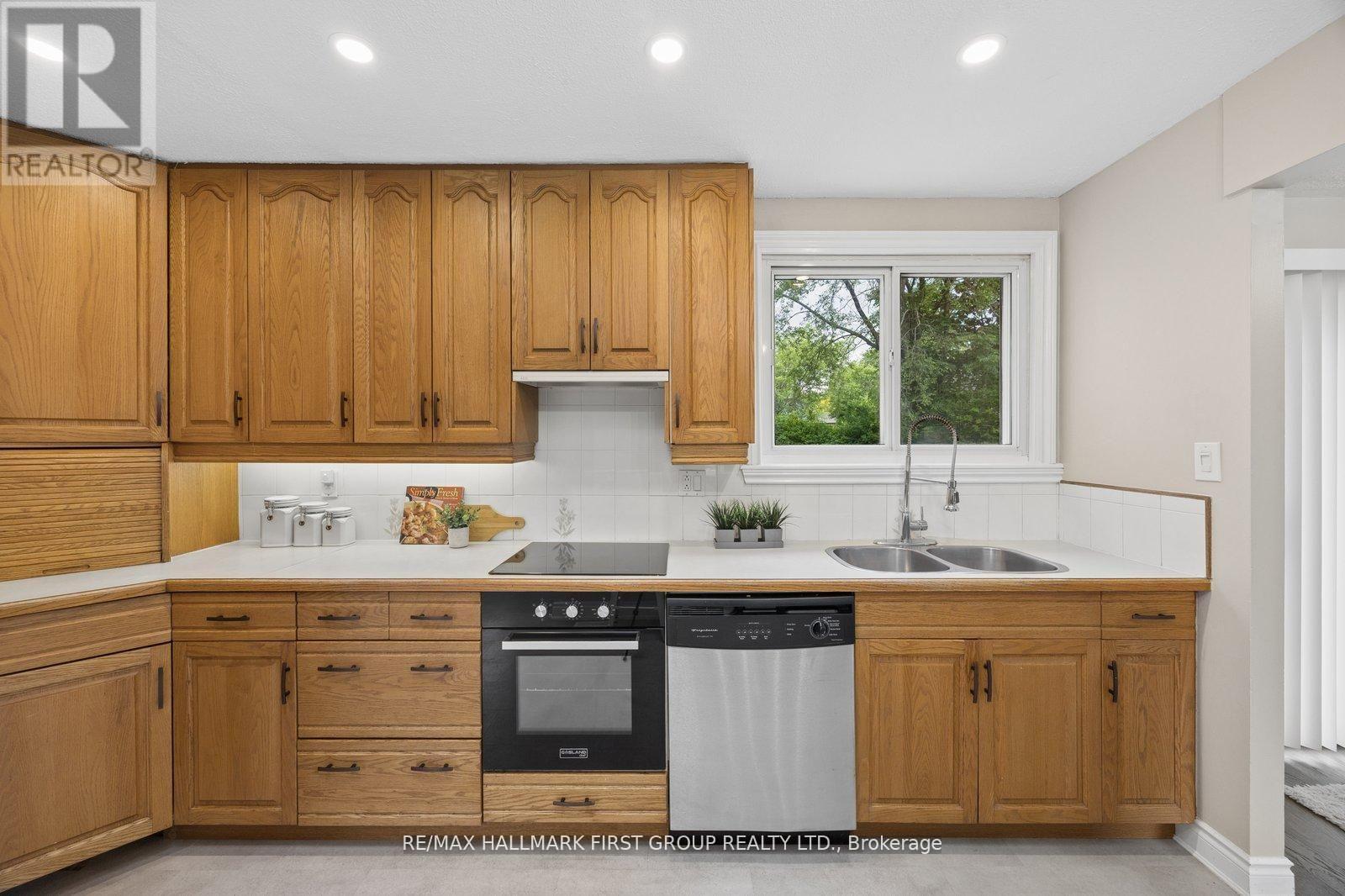 861 BOXWORTH PLACE - 12