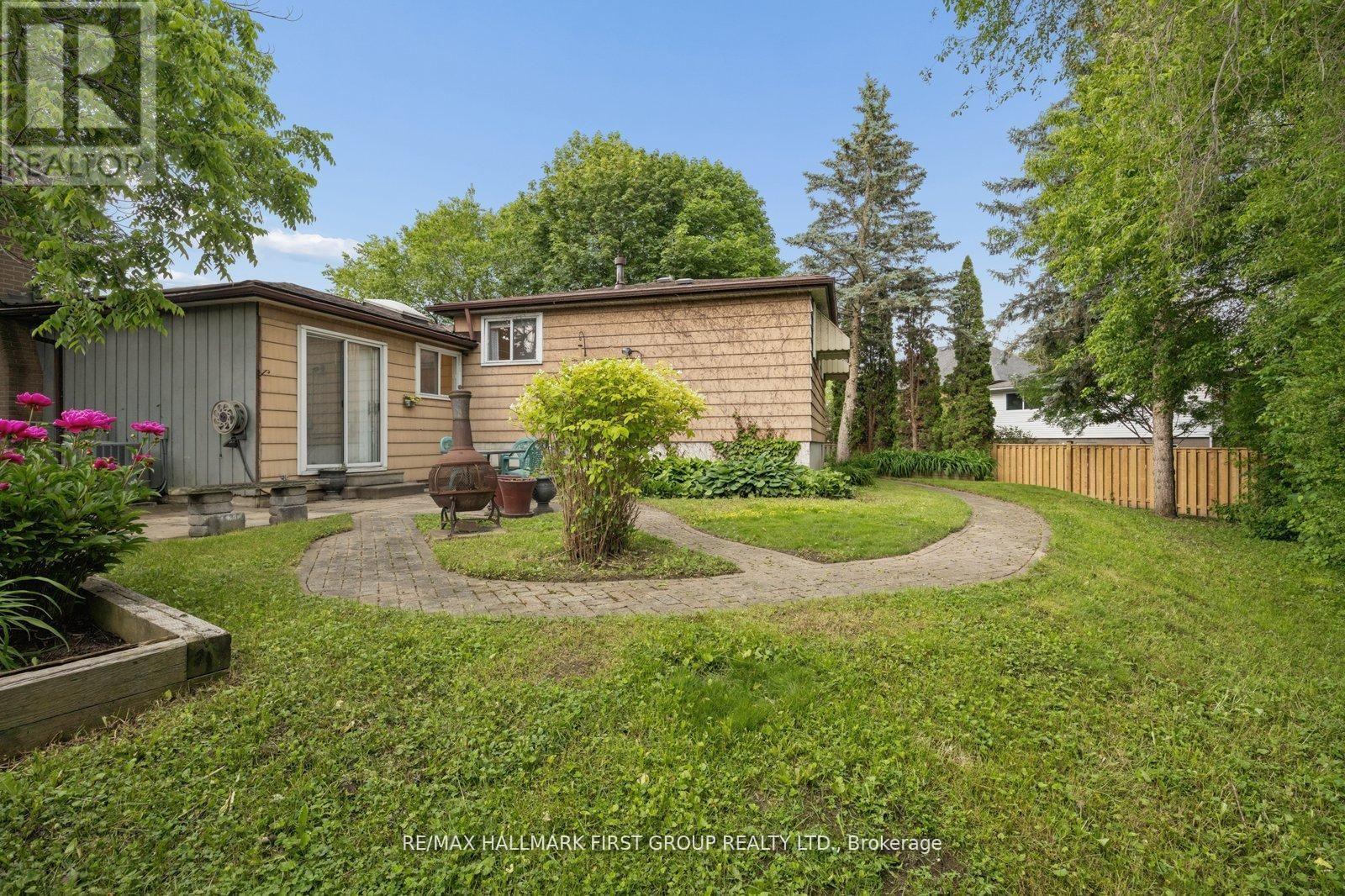 861 BOXWORTH PLACE - 32