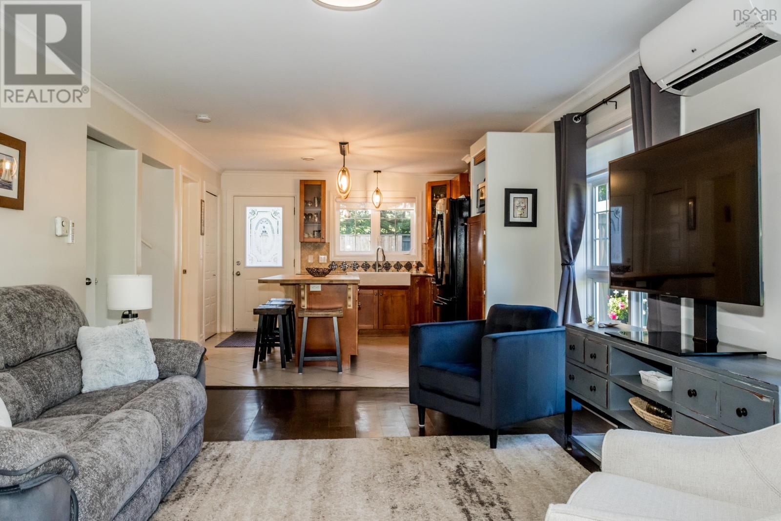 219 West Old Post Road - 5