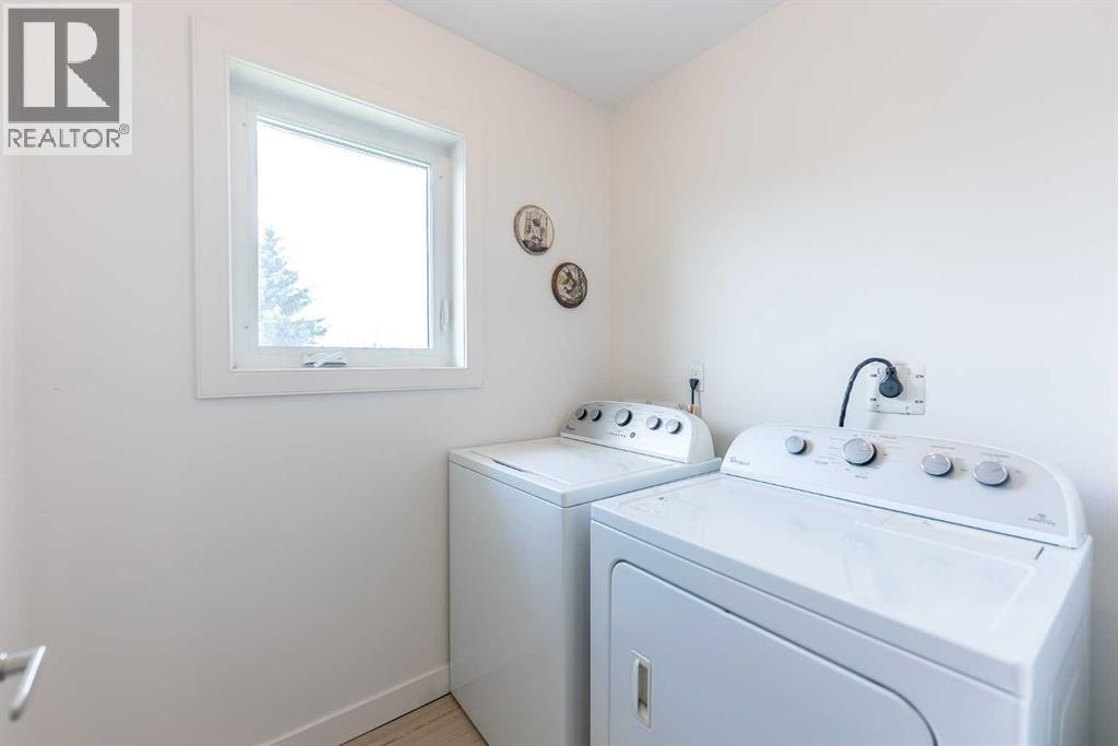 5140 51 Street, Lacombe