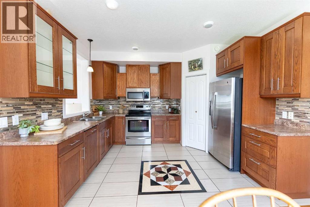 5140 51 Street, Lacombe