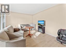Kitchen - 2310 Greenfield Avenue, Kamloops, BC V2B4P4 Photo 6