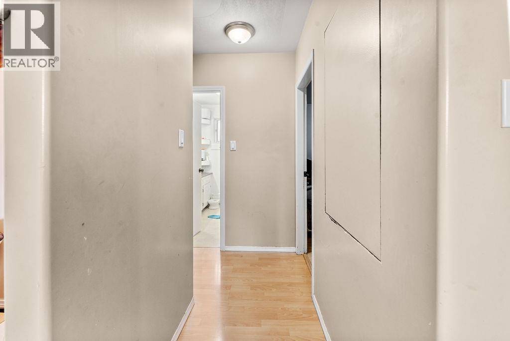 2310 Greenfield Avenue - 11