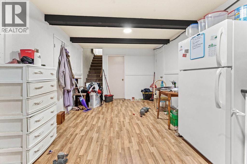 2310 Greenfield Avenue - 21