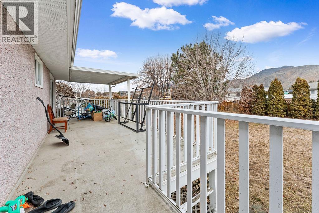 2310 Greenfield Avenue - 18
