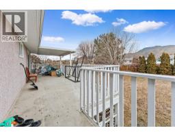2310 Greenfield Avenue, Kamloops, BC V2B4P4 Photo 18