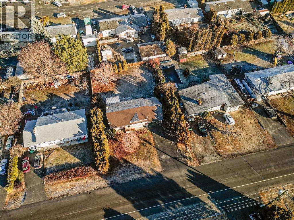 2310 Greenfield Avenue - 31